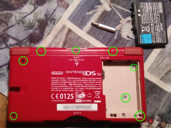 20171225_nintendo_ds_schrauben_lage.jpg