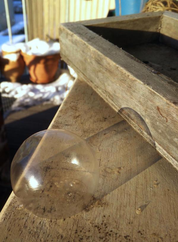 20210213_frozen_bubble.jpg