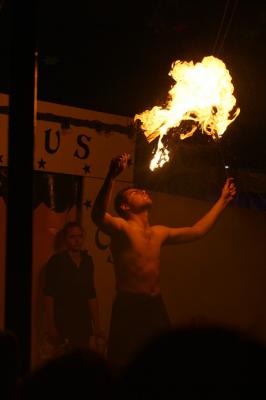 circus_serano_feuerspucker.jpg