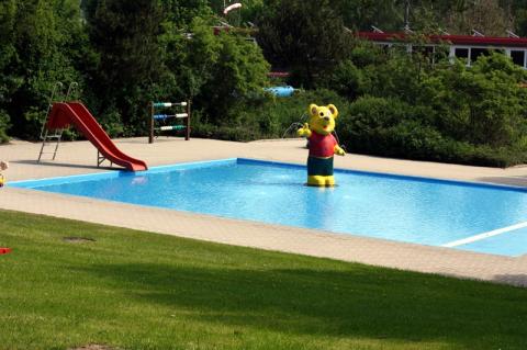 kressberger_freibad_2011_1.jpg