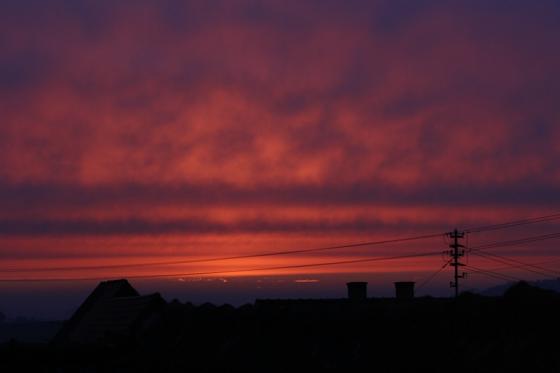 sonnenaufgang_ueber_tempelhof.jpg