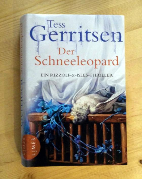 tess_gerritsen_schneeleopard.jpg